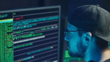 أحدث أنواع التجسس.. تنامي التهديدات الإلكترونية المعتمدة على الهندسة الاجتماعية