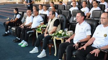 أدى صلاة الفجر مع الطلاب.. الرئيس السيسى يجرى زيارة تفقدية إلى الأكاديمية العسكرية (صور)