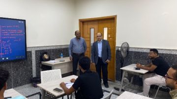 انتظام الدراسة فى أول أيام العام الجامعى الجديد بجنوب الوادي الأهلية