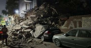 انهيار عقار بحى باب الشعرية دون إصابات وإخلاء عقارين مجاورين