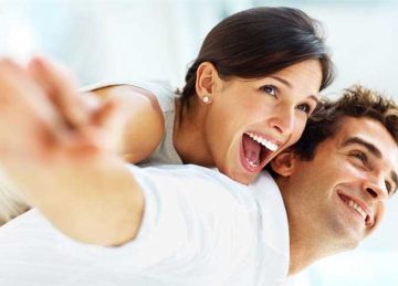 حيل بسيطة للسعادة.. نصائح سحرية للحفاظ على شغف الحياة الزوجية حيل بسيطة للسعادة.. نصائح سحرية للحفاظ على شغف الحياة الزوجية