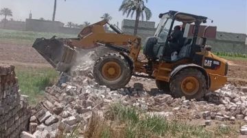 بني سويف: إزالة 722 حالة تعد على أملاك الدولة والأراضي الزراعية