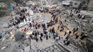 مصادر طبية: 11 شهيدا جراء غارات إسرائيلية على قطاع غزة منذ فجر اليوم مصادر طبية: 11 شهيدا جراء غارات إسرائيلية على قطاع غزة منذ فجر اليوم