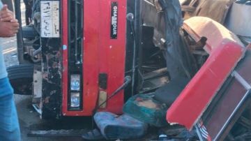 إصابة 28 شخصا في انقلاب أتوبيس بالشرقية .. صور