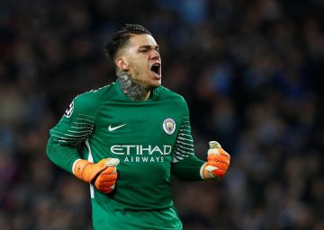 إيدرسون يودع مانشستر سيتي برسالة مؤثرة بعد انتقاله إلى فناربخشة