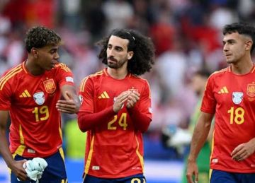 لامين يامال يقود تشكيل إسبانيا ضد تركيا في تصفيات كأس العالم 2026 لامين يامال يقود تشكيل إسبانيا ضد تركيا في تصفيات كأس العالم 2026