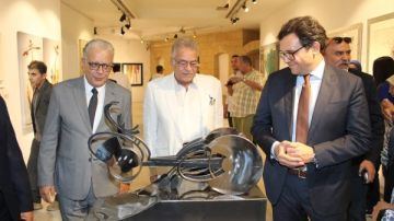 وزير الثقافة يفتتح الدورة 61 من صالون القاهرة