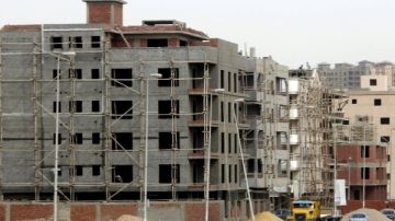 إجراءات صارمة من وزارة الإسكان لحماية السوق العقارية من المتلاعبين إجراءات صارمة من وزارة الإسكان لحماية السوق العقارية من المتلاعبين