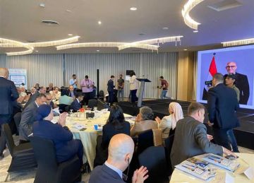 التعليم : هناك 45 من التلاميذ يعانون من مشكلة في القراءة والكتابة التعليم : هناك 45 من التلاميذ يعانون من مشكلة في القراءة والكتابة