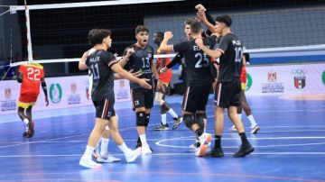 مصر تقتنص الفوز من أوغندا ببطولة إفريقيا لشباب الكرة الطائرة