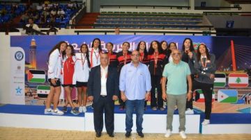 منتخب مصر للسباحة يحصد 3 كؤوس ويتربع على عرش البطولة العربية بالمغرب