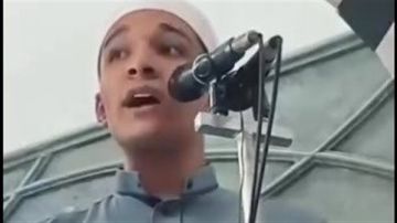 خطيب يتطاول على الاحتفال بالمولد النبوي..فيديو يثير الجدل على السوشيال ميديا خطيب يتطاول على الاحتفال بالمولد النبوي..فيديو يثير الجدل على السوشيال ميديا