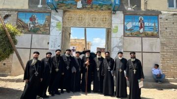 رسامة شمامسة بكنيسة العائلة المقدسة والشهيد مارجرجس بأبو المطامير صور