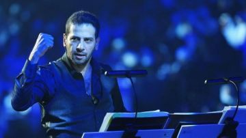 سبيكة ومشغولات ذهبية.. جهود لحل لغز سرقة شقة المايسترو مدحت خميس سبيكة ومشغولات ذهبية.. جهود لحل لغز سرقة شقة المايسترو مدحت خميس