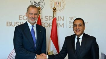 مدبولي: تسهيل الإجراءات وجذب الاستثمارات الأجنبية في قلب شراكة ضخمة مع إسبانيا مدبولي: تسهيل الإجراءات وجذب الاستثمارات الأجنبية في قلب شراكة ضخمة مع إسبانيا