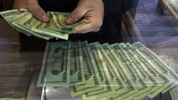 الحكومة تستهدف خفض الدين العام إلى أقل من 80 من الناتج المحلي خلال 2025 2026