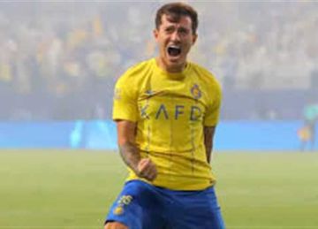 رسميا.. القادسية يضم أوتافيو من النصر السعودي