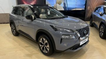 سعر ومواصفات نيسان إكس تريل 2025 في السوق السعودي سعر ومواصفات نيسان إكس تريل 2025 في السوق السعودي