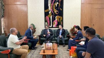 تقديرا لدورها.. السفارة الصينية تهدي نقابة الصحفيين أجهزة كمبيوتر وطابعات تقديرا لدورها.. السفارة الصينية تهدي نقابة الصحفيين أجهزة كمبيوتر وطابعات