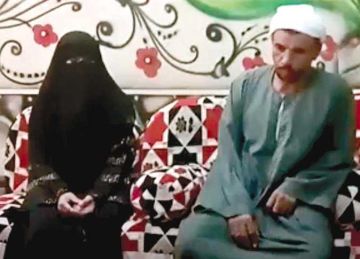 والدة ضحايا ديرمواس أمام النيابة: أبنائي قالوا إن الخبز مر والطيور ماتت بعد تناوله (نص التحقيقات)