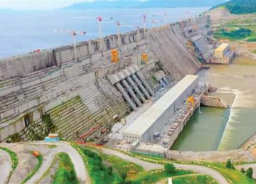 أحمد موسى: مشكلتنا مع آبي أحمد والنظام الإثيوبي مش أي حد تاني (فيديو)