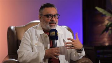 السيناريست عبدالرحيم كمال ينفي وجود خلافات مع المنتج تامر مرسي السيناريست عبدالرحيم كمال ينفي وجود خلافات مع المنتج تامر مرسي