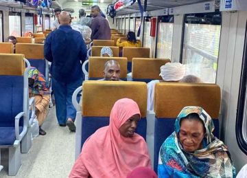 بالمجان.. انطلاق القطار الـ14 للعودة الطوعية للسودانيين من محطة رمسيس (صور)