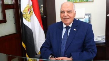 نقابة المعلمين: غرفة عمليات لتلقى شكاوى الأعضاء مع بداية العام الدراسى نقابة المعلمين: غرفة عمليات لتلقى شكاوى الأعضاء مع بداية العام الدراسى