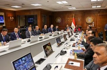 وزيرة التنمية المحلية تبحث مع نائب وزير إدارة الطوارئ بالصين مجالات التعاون المشترك