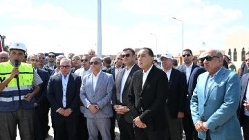 رئيس الوزراء: القنطرة غرب أحد المراكز الصناعية الواعدة في مصر رئيس الوزراء: القنطرة غرب أحد المراكز الصناعية الواعدة في مصر