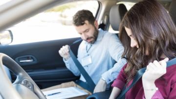 كيفية الحفاظ على أحزمة الأمان والوسائد الهوائية بالسيارة ؟