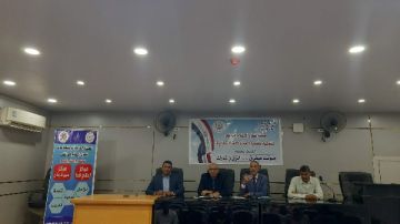 المشاركة السياسية حجر أساس لبناء التنمية.. ندوة لإعلام قنا بمركز أبوتشت