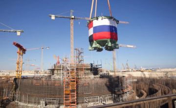 مصر تشارك في مراسم نقل أحد مكونات محطة الضبعة النووية من روسيا مصر تشارك في مراسم نقل أحد مكونات محطة الضبعة النووية من روسيا