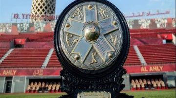 الصورة مازالت ضبابية.. لميس الحديدي: الأهلي بحاجة لقرار حاسم قبل مواجهة الزمالك فيديو الصورة مازالت ضبابية.. لميس الحديدي: الأهلي بحاجة لقرار حاسم قبل مواجهة الزمالك فيديو