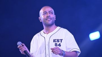 تامر عاشور ينفي إحياء حفل في ستاد القاهرة تامر عاشور ينفي إحياء حفل في ستاد القاهرة