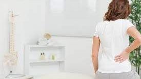 آلام الظهر مقابل الانزلاق الغضروفي.. كيف تفرق بينهما؟ آلام الظهر مقابل الانزلاق الغضروفي.. كيف تفرق بينهما؟