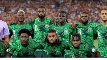 نيجيريا تحافظ على آمال التأهل لكأس العالم بالفوز على رواندا