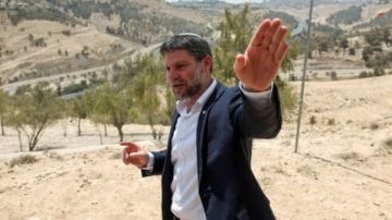 وزير مالية الاحتلال: خطة سلام ترامب فشل دبلوماسي مدو