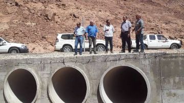 وزير الري يتابع موقف جاهزية منشآت الحماية لاستقبال موسم السيول والأمطار الغزيرة