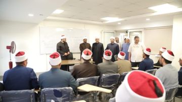 أمين البحوث الاسلامية ورئيس العالمية لتدريب الأئمة يتفقدان أكاديمية الأزهر أمين البحوث الاسلامية ورئيس العالمية لتدريب الأئمة يتفقدان أكاديمية الأزهر