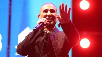 نجوم استعانوا بطبيب نفسي قبل أحمد سعد.. أنغام تناولت أدوية اكتئاب لخمس سنوات.. ومحمد محيي لجأ للمهدئات نجوم استعانوا بطبيب نفسي قبل أحمد سعد.. أنغام تناولت أدوية اكتئاب لخمس سنوات.. ومحمد محيي لجأ للمهدئات