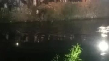 تفاصيل حادث انقلاب سيارة ملاكي بمصرف بلبيس