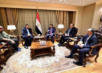 خلال اجتماعه مع رئيس اتحاد اليد.. وزير الرياضة يتابع استعدادات مونديال الأندية