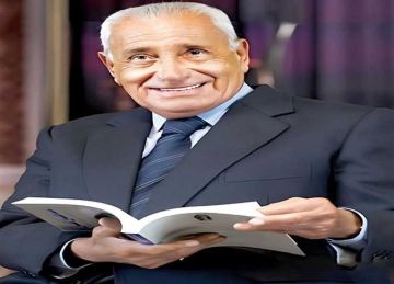 عاصر ملكين و7 رؤساء.. الذكرى 102 لميلاد محمد حسنين هيكل أيقونة الصحافة العربية عاصر ملكين و7 رؤساء.. الذكرى 102 لميلاد محمد حسنين هيكل أيقونة الصحافة العربية