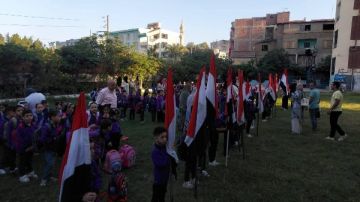 مدارس الغربية تستقبل الطلاب والطالبات بالبلالين والرايات مع انطلاق العام الدراسي ..صور