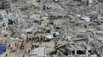 مصادر طبية: 18 شهيدا جراء غارات إسرائيلية على غزة منذ فجر اليوم مصادر طبية: 18 شهيدا جراء غارات إسرائيلية على غزة منذ فجر اليوم