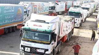 استئناف دخول المساعدات الإنسانية إلى الفلسطينيين في قطاع غزة استئناف دخول المساعدات الإنسانية إلى الفلسطينيين في قطاع غزة