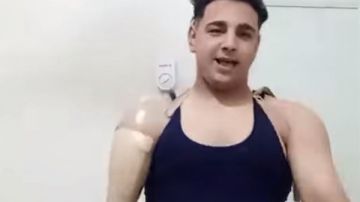 عامل السيرك المصاب بطنطا : شكرا لمن ساهم في تركيب الطرف الصناعي شاهد