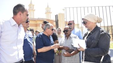 محافظ بورسعيد يؤكد على سرعة تشغيل الوحدة الصحية والمدرسة بـ سلام مصر صور محافظ بورسعيد يؤكد على سرعة تشغيل الوحدة الصحية والمدرسة بـ سلام مصر صور