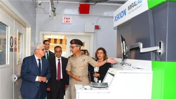 مركز البحوث الطبية والطب التجديدى للقوات المسلحة يستقبل وزير التعليم العالى مركز البحوث الطبية والطب التجديدى للقوات المسلحة يستقبل وزير التعليم العالى